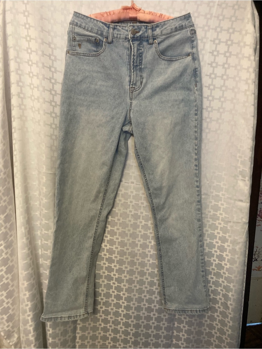 FRYE High Rise Light Wash Straight Leg Jeans 09/30